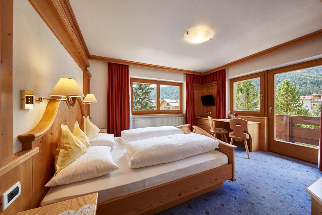 La Ciano Bed & Breakfast Корвара ин Бадия Екстериор снимка